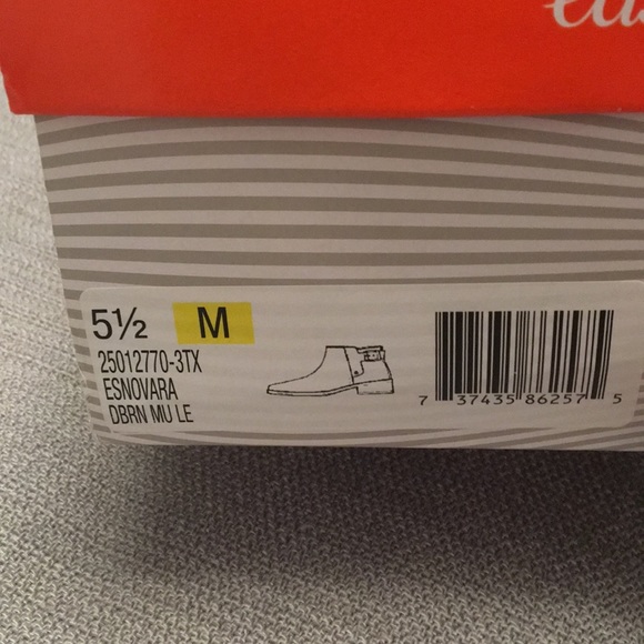 NWT NWB Easy Spirit Novara Ankle Boots Booties - Picture 2 of 15